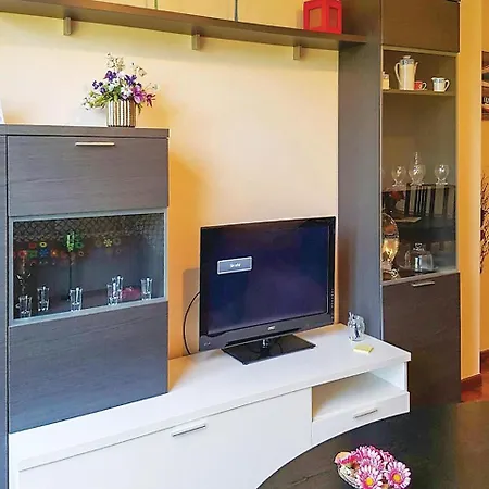 Two-bedroom In Appartement *